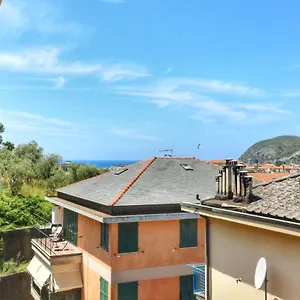 https://la-pulce-salata.hotelitalianriviera.com