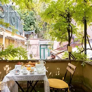 https://luxury-appartment-margutta.it-romehotels.com